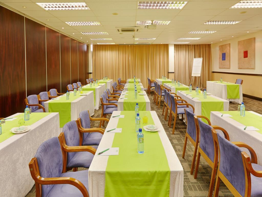 First Group Oceanic Hotel Дърбан Екстериор снимка