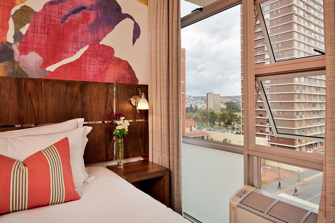 First Group Oceanic Hotel Дърбан Екстериор снимка