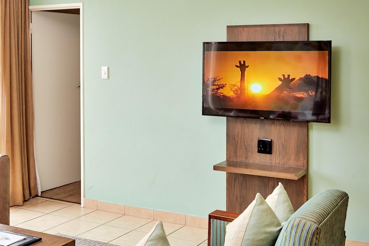 First Group Oceanic Hotel Дърбан Екстериор снимка