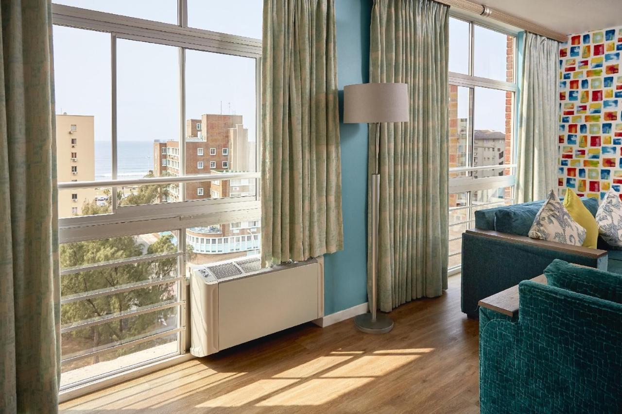 First Group Oceanic Hotel Дърбан Екстериор снимка